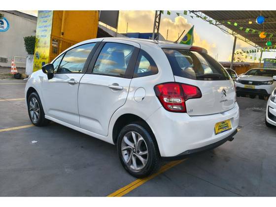 CITROËN C3 1.5 TENDANCE 8V FLEX 4P MANUAL CITROËN C3 1.5 TENDANCE 8V FLEX 4P MANUAL